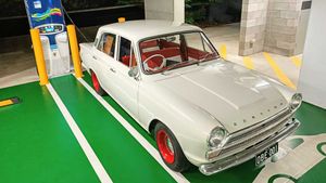 Classic Ford Cortina Converted To EV Restomod