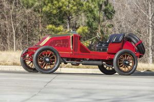 1907 Renault Vanderbilt Racer Hammers For $3.3M At Amelia Island