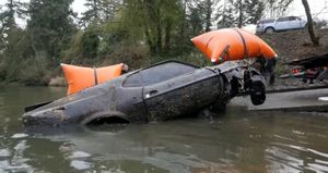 Watch A 1973 Ford Mustang Mach 1 Get Pulled From Its Watery Grave
