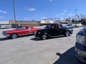 Classic Car Owners Parade Through Community