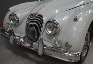 Forgo the Ferrari; Consider a Classic Jaguar