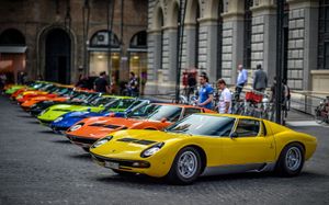 Five Things You Might Not Know About The Lamborghini Miura