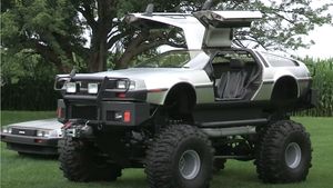 These DeLorean Builds Are Crazy