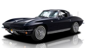 Numbers-Matching 1963 Chevy Corvette Split Window Is A Winner