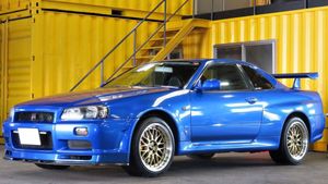 Wrangle Godzilla With This 2001 Nissan Skyline GT-R