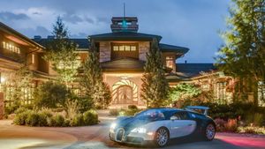 Colorado Mansion For Sale Features A Massive Garage