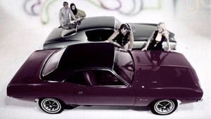 Watch The 1970 Plymouth Cuda Trash The 1970 Chevy Camaro