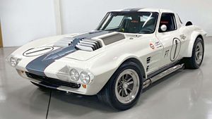 1965 Chevy Corvette Grand Sport Tribute Packs A Can-Am Racing Engine