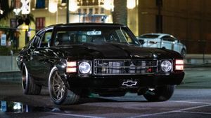 Smoke 'Em All In A Sinister Supercharged 1971 Chevy Chevelle Restomod