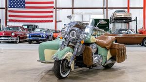 Motorcycle Monday: 2016 Indian Chief Vintage With Sidecar