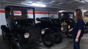 Take The Virtual Petersen Automotive Museum Pre-War Vault Tour