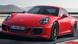 Thief Takes Porsche 911 GTS On A Shockingly Short Getaway Drive