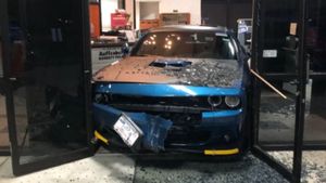 Criminals Try To Steal Dodge Challenger R/T 50Th Anniversary