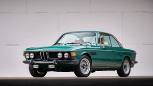 Lavishly Cruise Around Town In A 1974 BMW 3.0CS 5-Speed