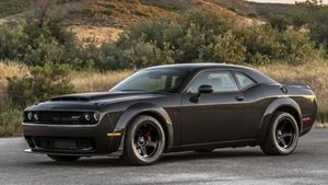 Grab This SpeedKore Carbon-Fiber Dodge Demon