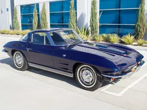 Loaded 1963 Chevrolet Corvette Is A Rare Split Window