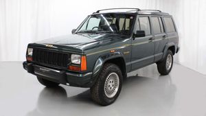 RHD 1994 Jeep Cherokee XJ Is A JDM Gem