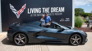 Former GM CEO Dan Akerson Picks Up His New C8 Corvette Convertible