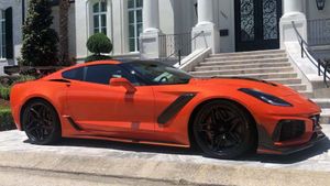 Scare C8s In This Low-Mileage 2019 Chevrolet Corvette ZR1