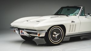 Have A Shot At A Restored 1966 Corvette 427 For Less Than You Think