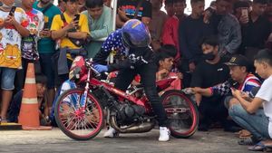 Thai Bike Races Are Absolutely Crazy