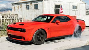 2021 Dodge Challenger SRT Super Stock Is A Modern Collectible