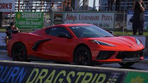 Modified 2020 C8 Corvette Does A 9-Second Quarter Mile
