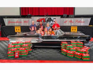 GAA Classic Cars Helps Make Christmas Special During A Pandemic Year
