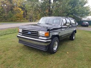 Facebook Oddity: 1990 Ford Centurion C350