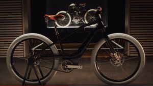 Motorcycle Monday: Harley Plays The Same Trick Twice