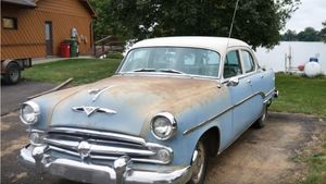 Watch An Old Hemi Fire Up And Get A Guy Home