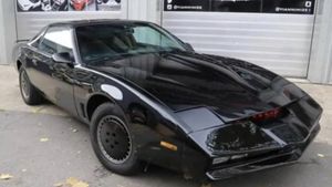 David Hasselhoff’s Knight Rider Trans Am Is Being Auctioned