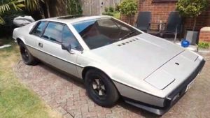 Barn Find Lotus Esprit S2 Boasts Low Miles
