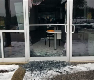 Car Thieves Hide Under The Cover Of Texas Power Outages