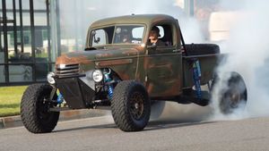This Custom Supercharged GMC Truck Is Sick