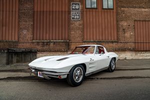 1963 Split-Window Big-Tank Big Brake Z06 Corvette: One The World’s Most Coveted Cars