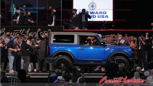 2021 Ford Bronco First Edition Auctions For $1.1 Million