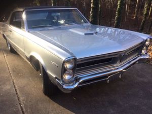 Beautifully Restored 1965 Pontiac LeMans For Show Or The Road