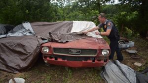 Police Use A Drone To Locate Stolen Classic Cars