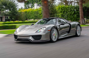 Perfect Porsche 918 Spyder Prances Onto The Auction Block