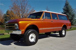 1967 Chevrolet Suburban Is The Best Of Vintage SUV Goodness