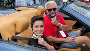Ferrari Dealer Gives Child Cancer Patients Free Rides