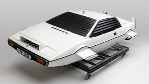 Petersen Museum Hosts Killer James Bond Car Collection