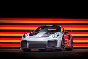 Extremely Low-Mileage 2018 Porsche 911 GT2 RS Weissach Is Waiting to Join Your Collection