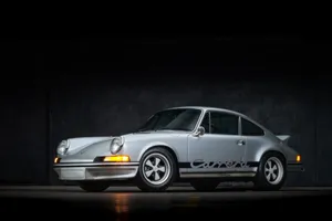 2.7L-Powered 1971 Porsche 911T Coupe Is Vintage Sport Goodness