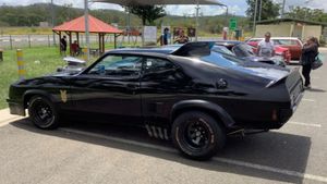 Australian Police Bust Mad Max Copycat