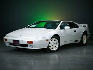 1988 Lotus Esprit Turbo Is An Unexpected Legend