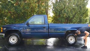 Watch A Barn Find 1994 GMC Sierra Get Fully Detailed
