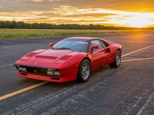 1985 Ferrari 288 GTO Is A Sports Car Worthy Of Its Namesake
