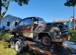 1951 Chevy Styleline Deluxe Shows Its Patina After Wash
